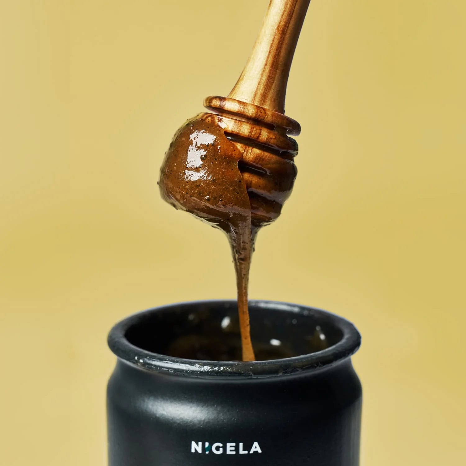 Nigela Schwarzkümmel Manukahonig – Bio-Honig mit Schwarzkümmel und Manuka