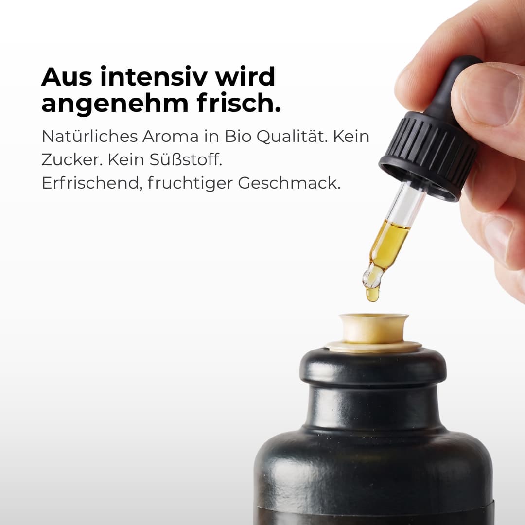 Anwendung der NIGELA Flavor Drops – Tropfen ins Schwarzkümmelöl geben, verschließen, schütteln, 24 Stunden ziehen lassen und genießen